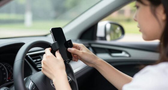 14 Best Car Phone Mounts For Students In 2026